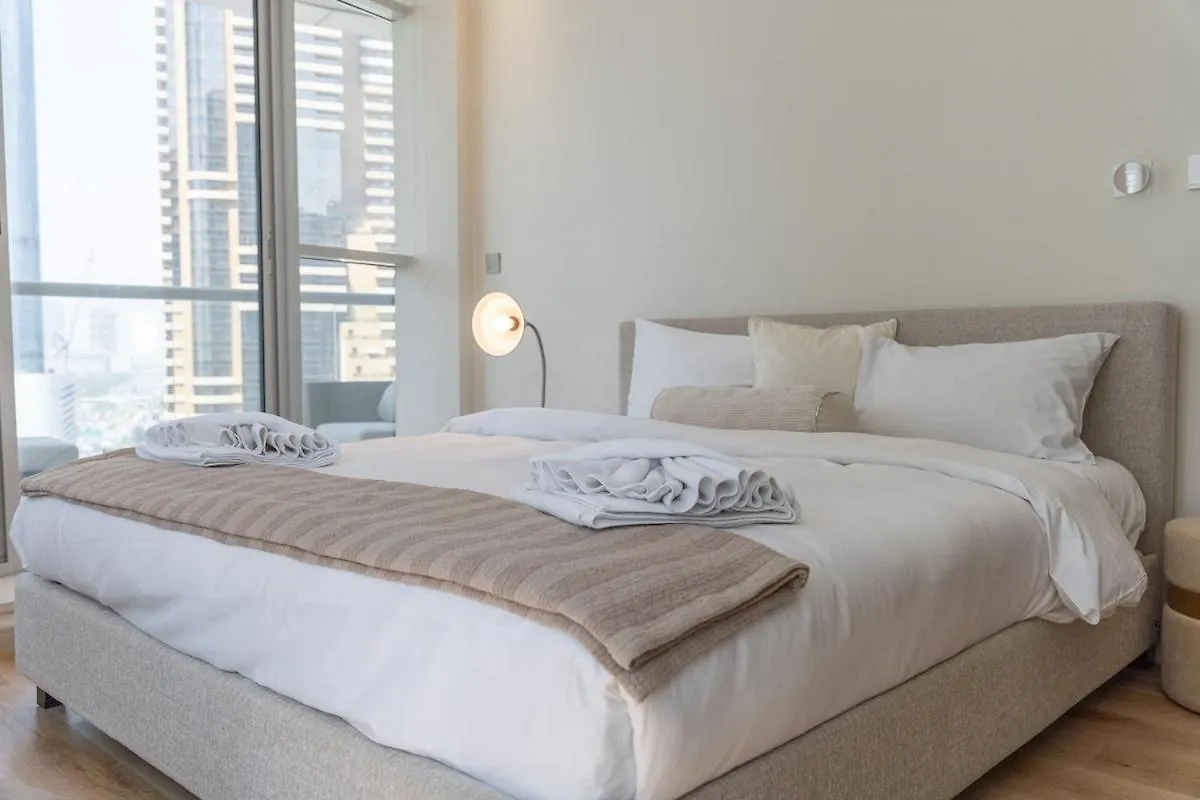 Lejlighed Bright 1-Bedroom With View Dubai Marina Forenede Arabiske Emirater