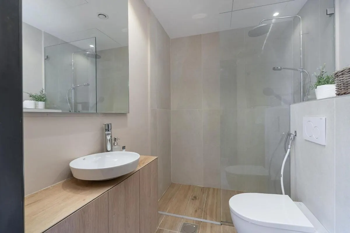 Apartment Bright 1-Bedroom With View Dubai Marina