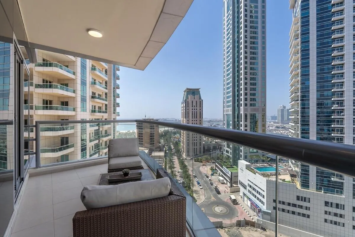 Bright 1-Bedroom With View Dubai Marina Apartment
