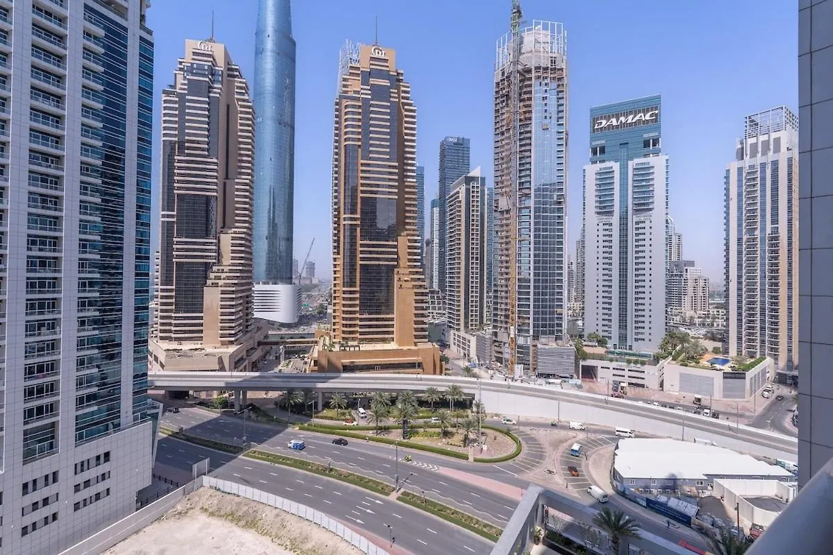 Apartment Bright 1-Bedroom With View Dubai Marina