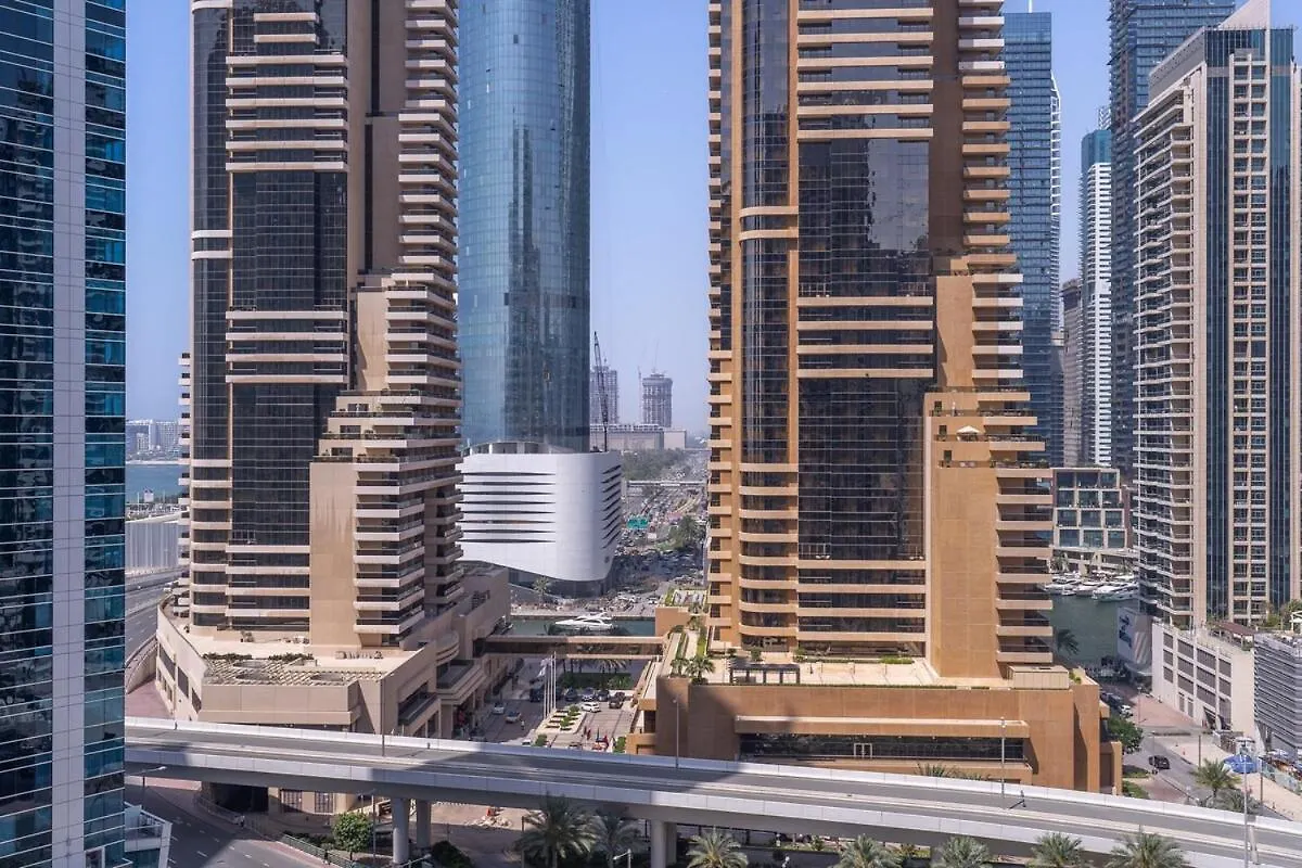 Bright 1-Bedroom With View Dubai Marina