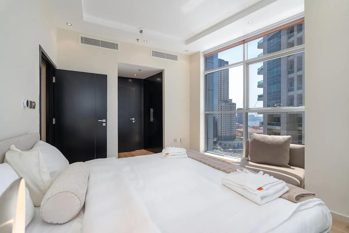 Bright 1-Bedroom With View Dubai Marina United Arab Emirates